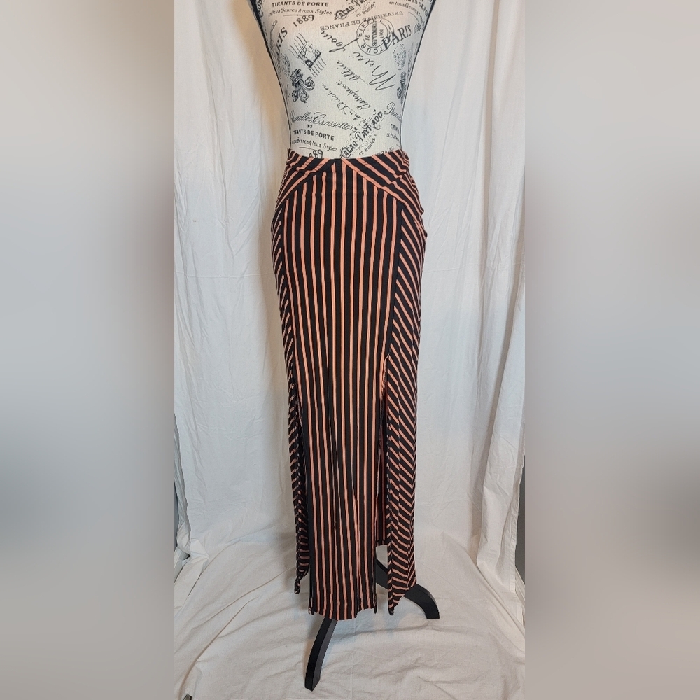 Bebe Double Split Skirt Size Med